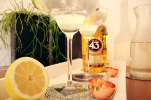 Sour Cocktails - Licor 43 Sour 